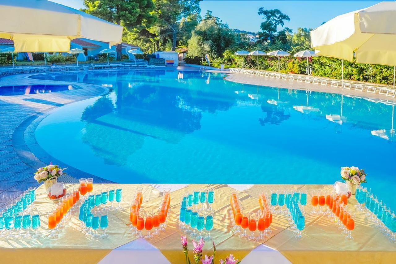 Villaggio Li Cucutti Agrustos Bagian luar foto